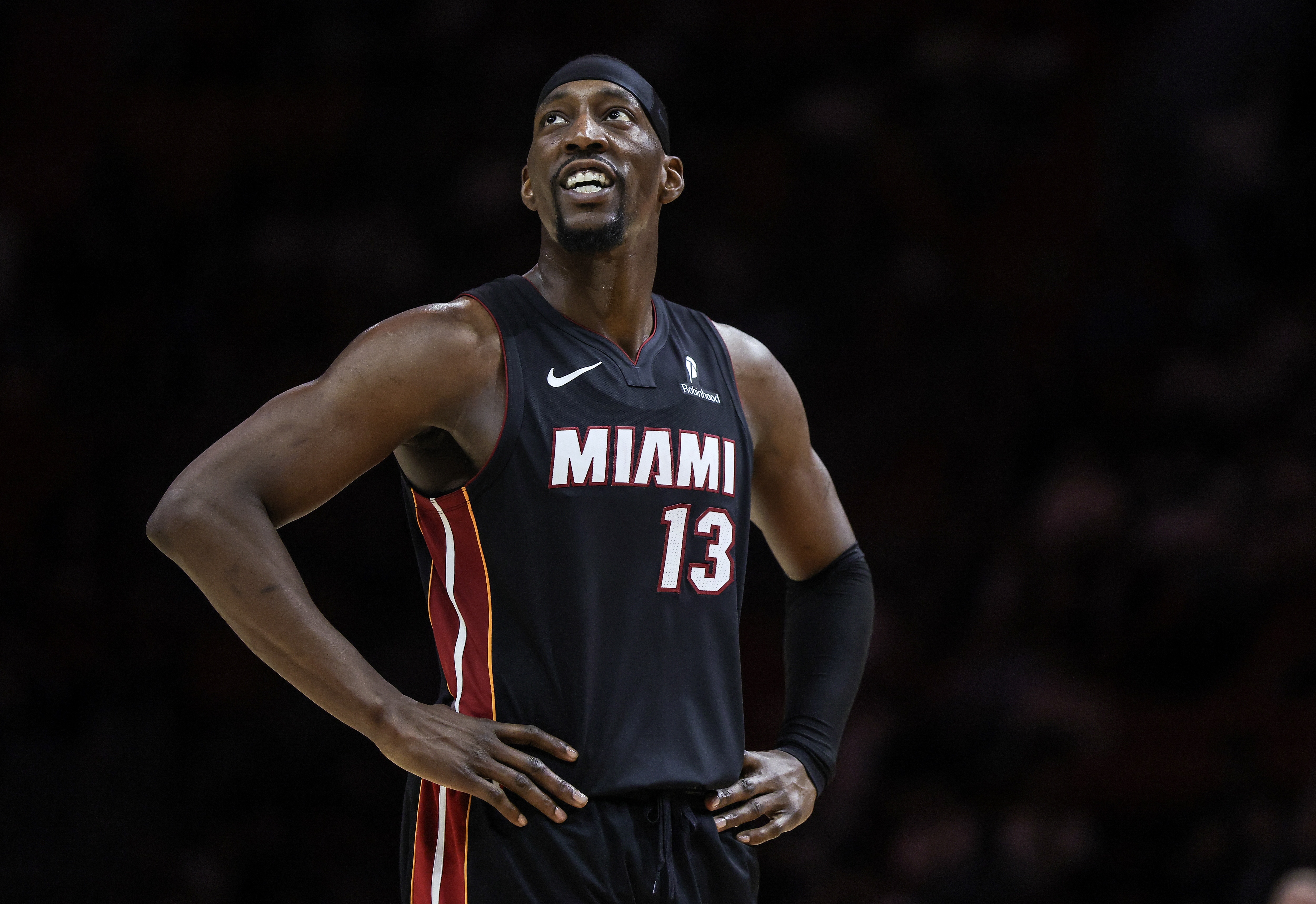 九游游戏平台-甜瓜：向阿德巴约脱帽致敬 单场NBA比赛砍83分我们还有什么好说的